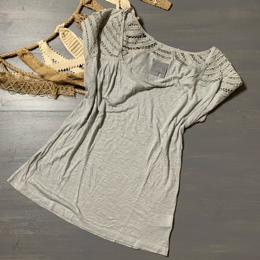 Vanessa Virginia Lace Cap Sleeve Top